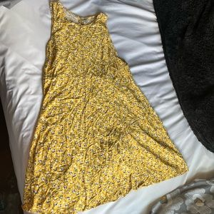 💜old navy yellow floral sundress💜